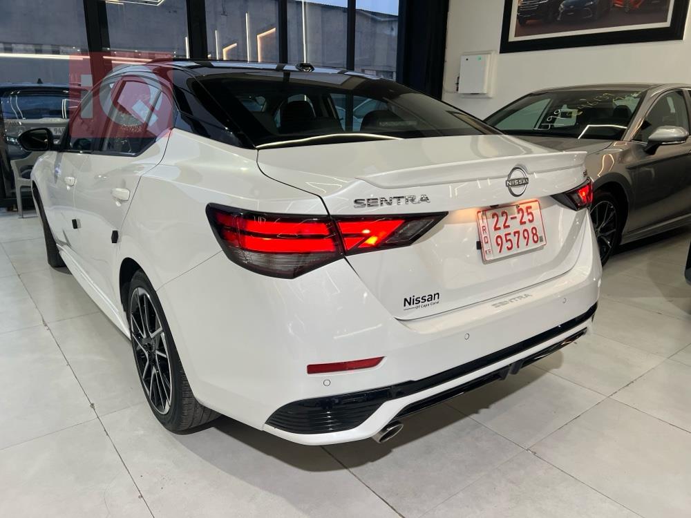 نيسان سنترا